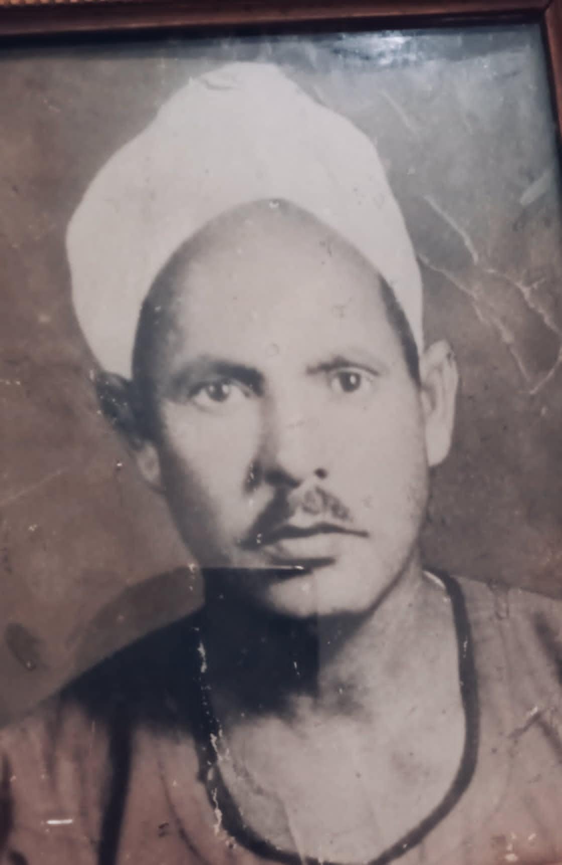 صورة من ألبوم عبدالونيس