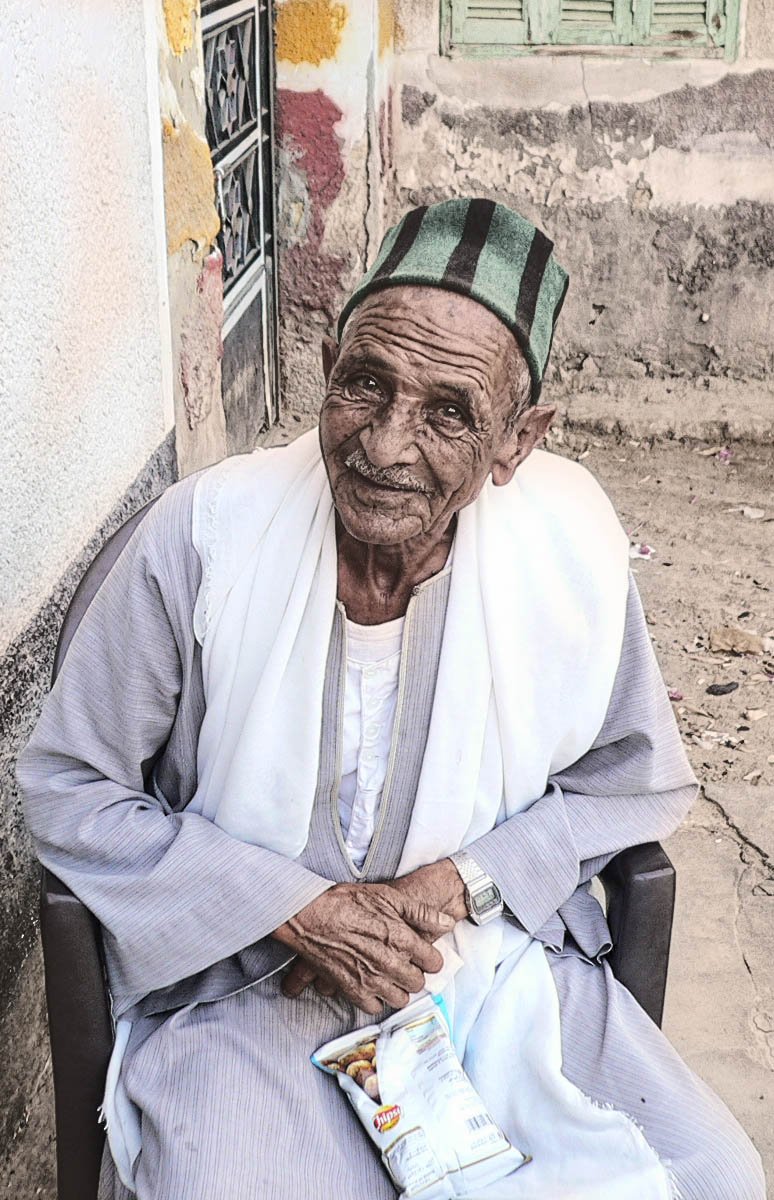 الحاج رياض عبدالعزيز