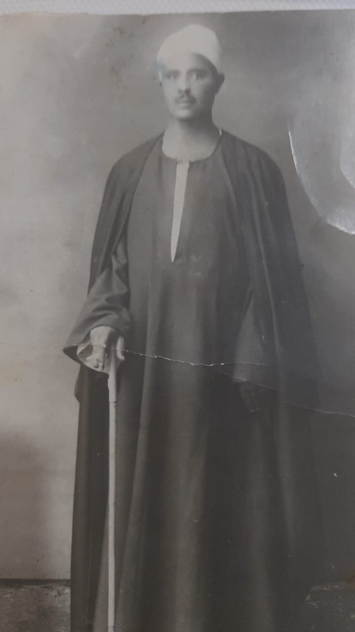 صورة من ألبوم عبدالستار